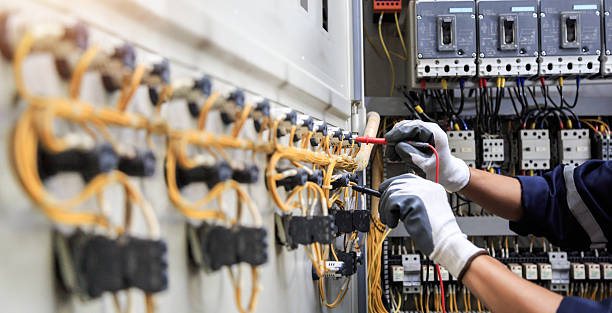 Professional Electrician technician working in Laurens County County, GA
